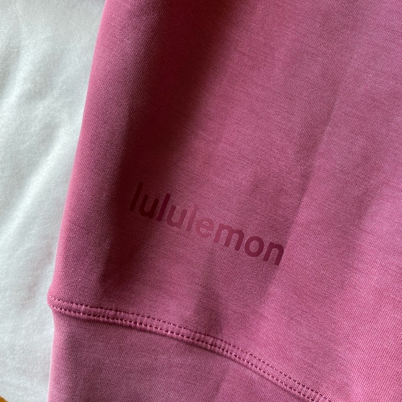 Lululemon Softstreme Perfectly Oversized Cropped Crew Mulled Wine size 6 - Picture 5 of 6